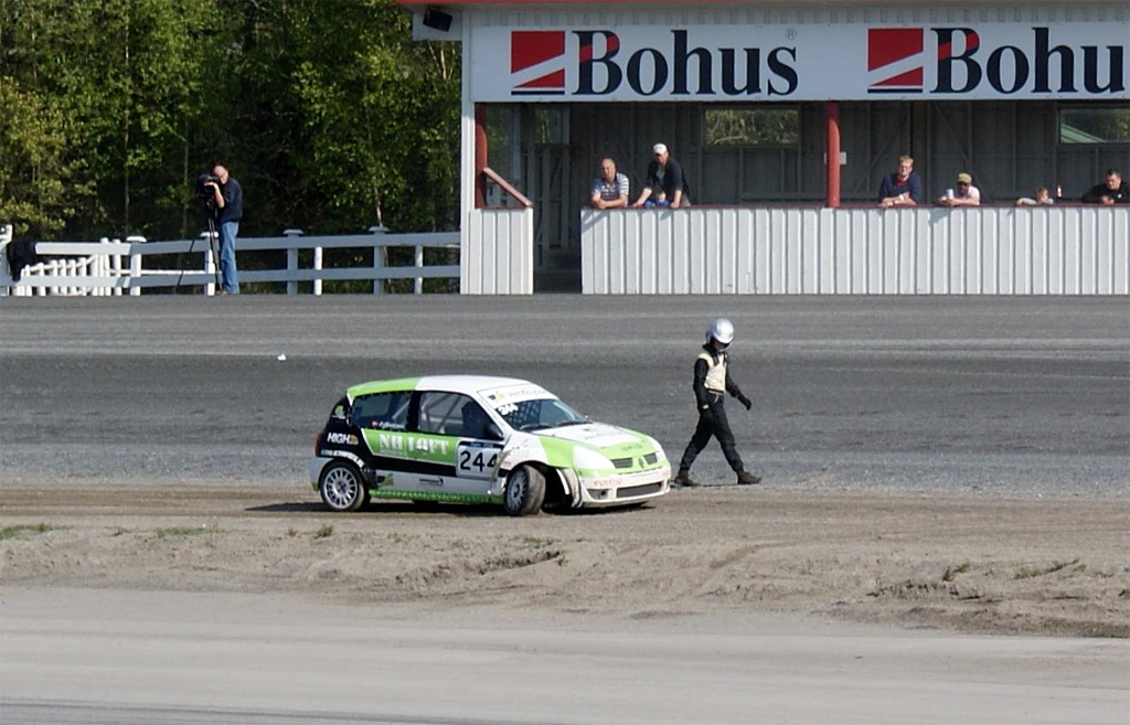 Et afrevet forhjul kostede vigtige point i den samlede mesterskabsstilling
(Foto: Kim Lauritsen)
